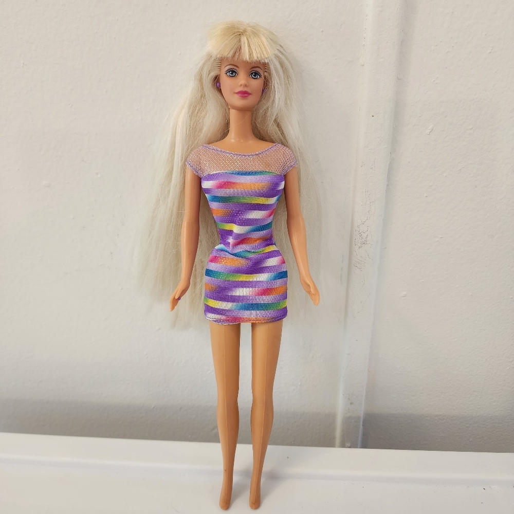 Vintage Bead Blast Barbie Doll 1997 Mattel #18888